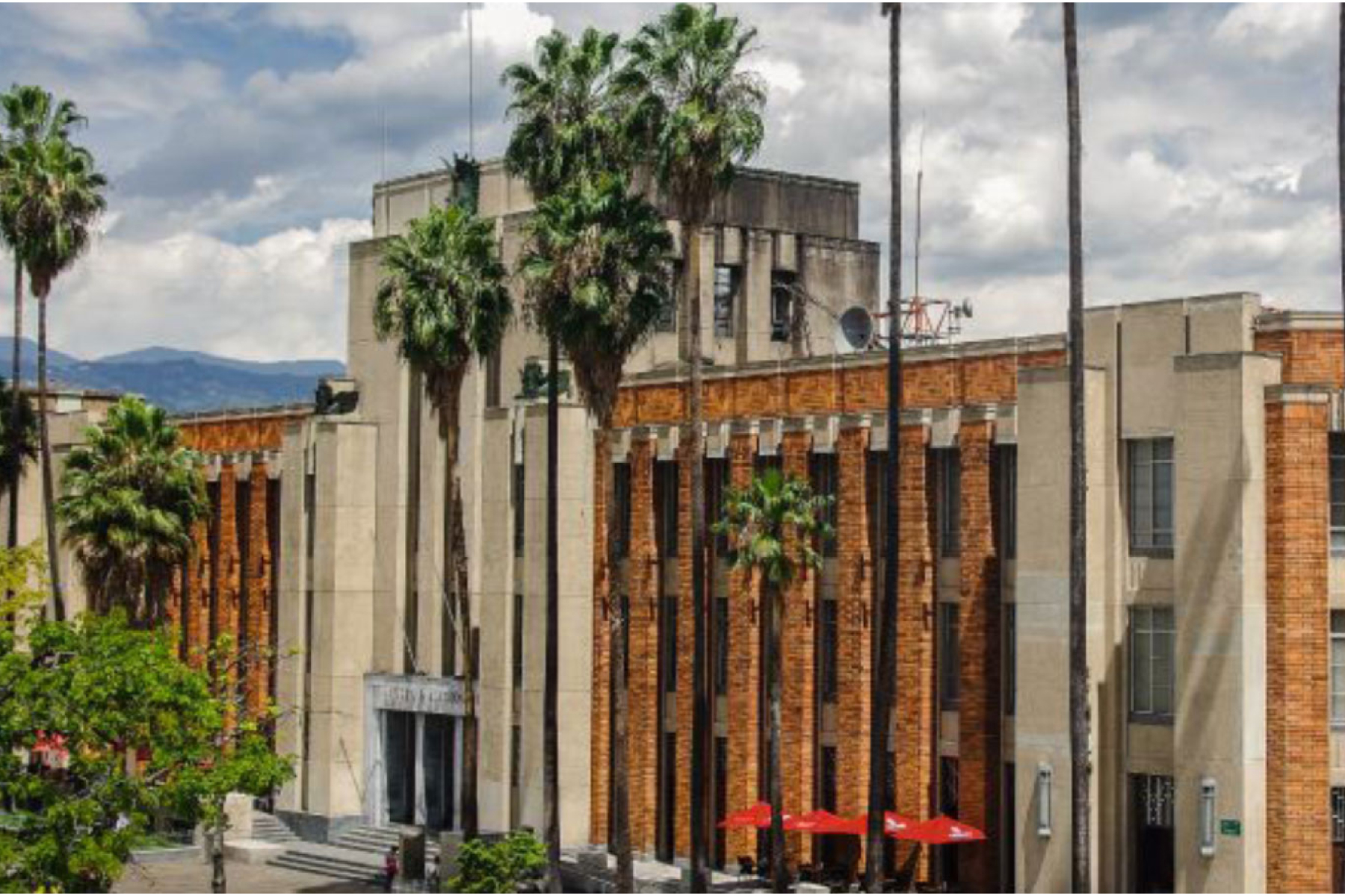 El Museo de Antioquia: Un Viaje al Corazón de la Identidad Paisa